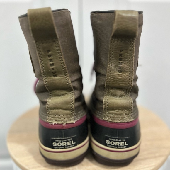 Ladies Sorel Winter Boots - Picture 6 of 8